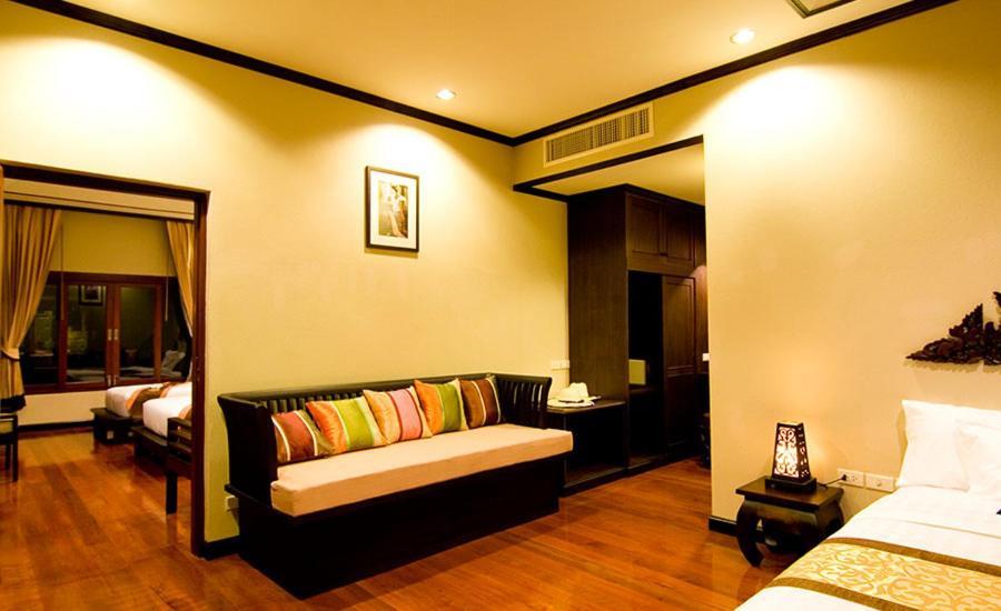 Kanok Buri Resort Lipa Noi Exteriör bild