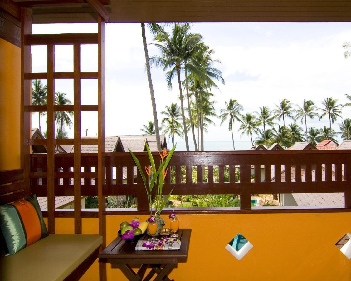Kanok Buri Resort Lipa Noi Exteriör bild