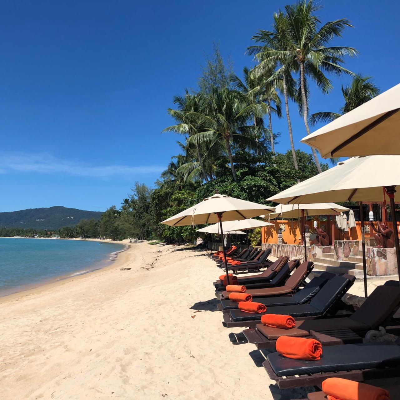 Kanok Buri Resort Lipa Noi Exteriör bild