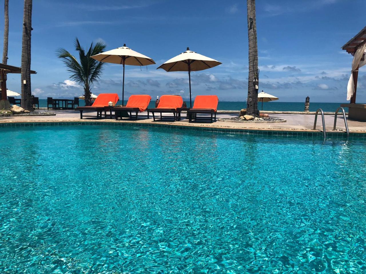 Kanok Buri Resort Lipa Noi Exteriör bild